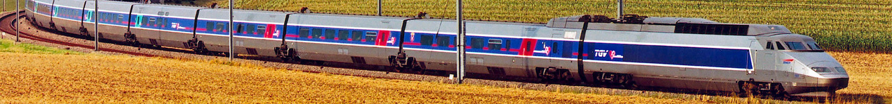 TGV op snelheid door landschap